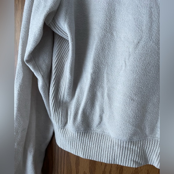 Sweater - Picture 3 of 3